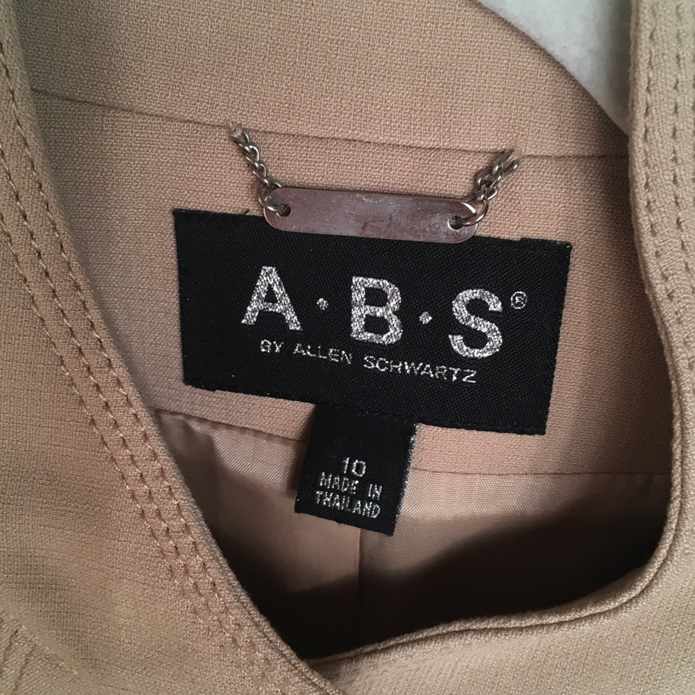 Women's Tan Collarless Jacket - Picture 2 of 6